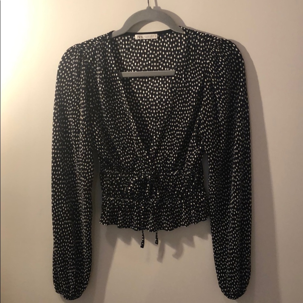 Zara black and white long sleeve blouse